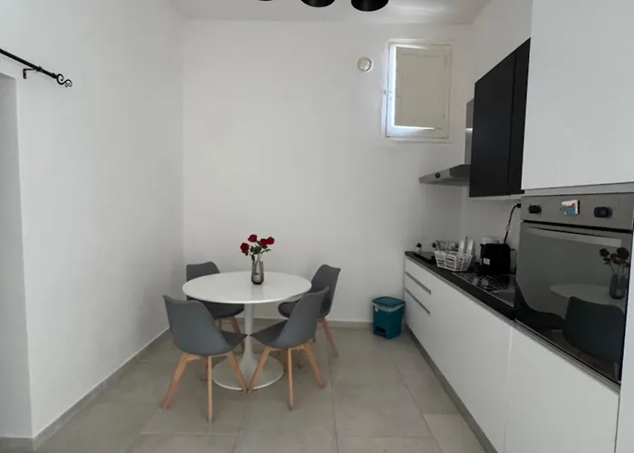 L&S Rooms