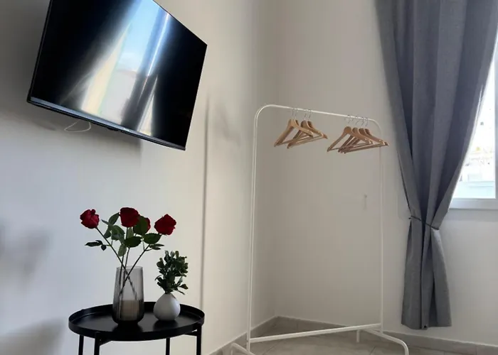 L&S Rooms